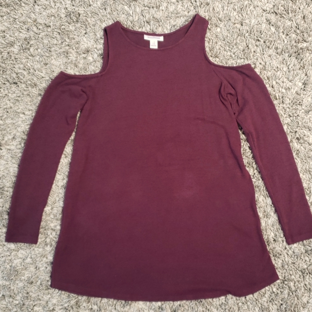 Motherhood Maternity Maroon sweater in size Medium